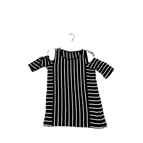Cable & Gauge Top Women's Medium Black White Striped Cold Shoulder Round Neck - Picture 3 of 4